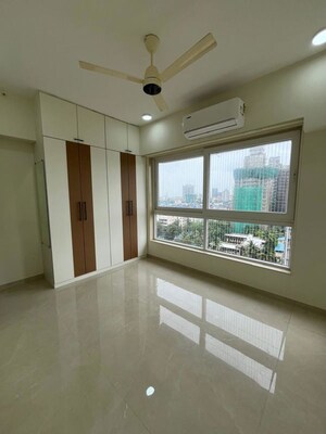 Room in 2 BHK Apartment at BC Corp Arista, Bandra East – for Rent