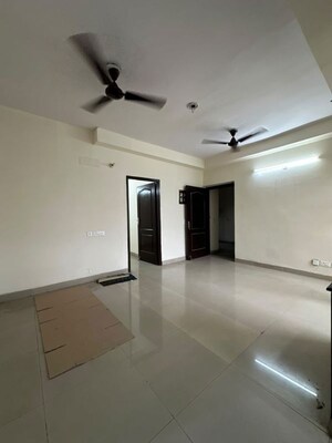 Hall in 2.5 BHK Apartment at Aims Golf City, Sector 75 – for Rent