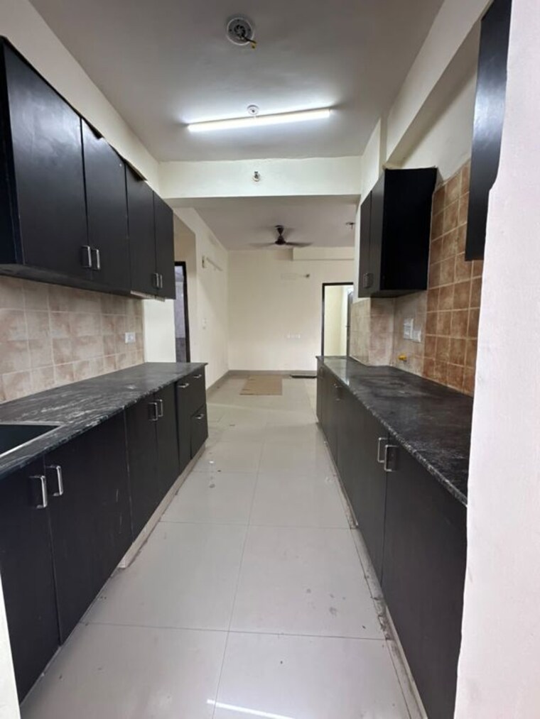 Kitchen, aims-golf-city 2.5 Bedroom 1150 Sq.Ft. Apartment In Sector 75 Noida 10537616