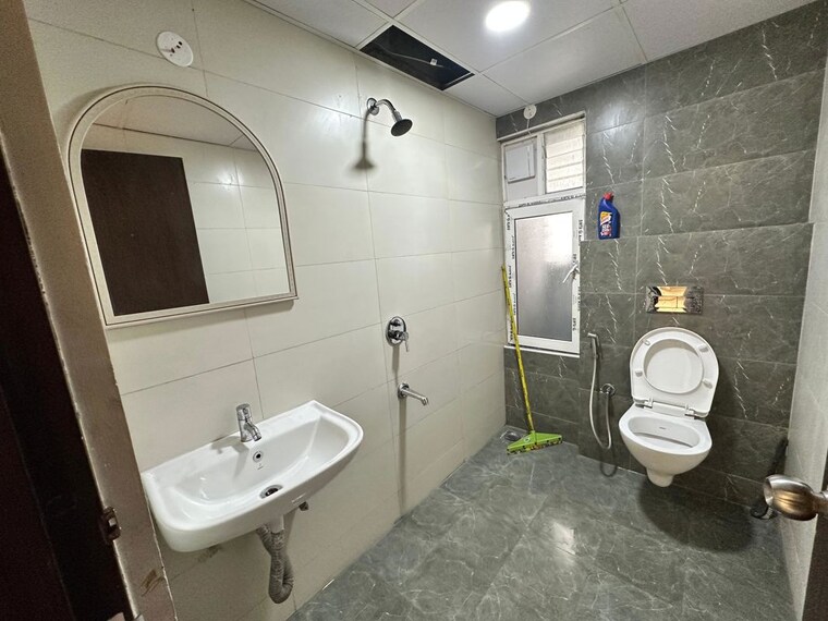Bathroom, candeur-40 3 Bedroom 1430 Sq.Ft. Apartment In Miyapur Hyderabad 10537660