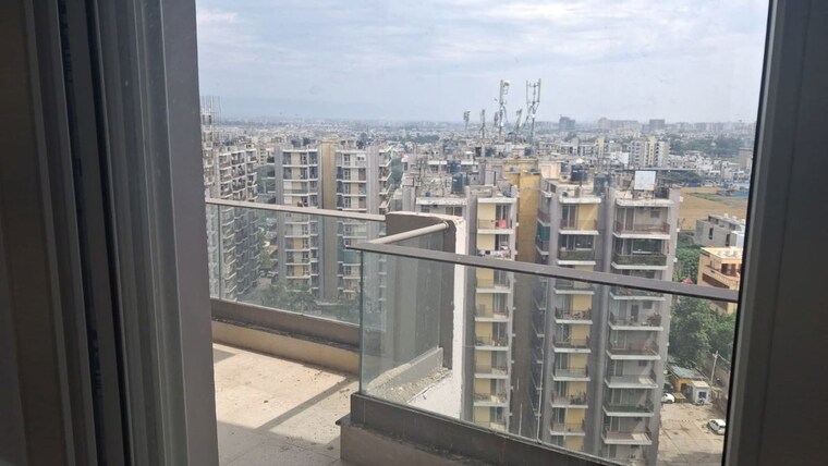 Exterior View, vip road 3 Bedroom 2048 Sq.Ft. Apartment In Vip Road Zirakpur 10537680