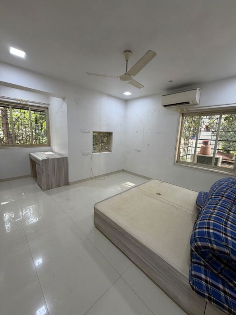 Bedroom, pandurang-society 2 Bedroom 1200 Sq.Ft. Apartment In Juhu Mumbai 10537698