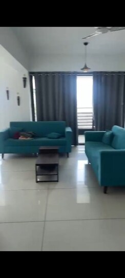 3 BHK + Store Room Apartment For Rent in 42 Parkview