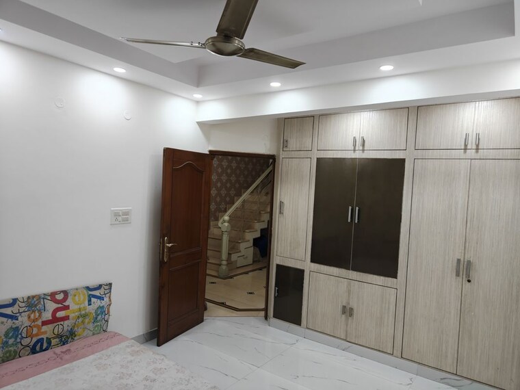 Bedroom, mahendru enclave 4 Bedroom 2700 Sq.Ft. Independent House In Mahendru Enclave Delhi 10537678