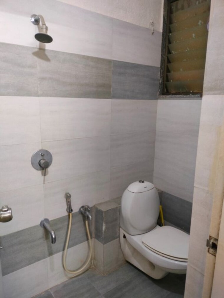 Bathroom, krupal-heritage 2 Bedroom 1250 Sq.Ft. Apartment In Prahlad Nagar Ahmedabad 10537717
