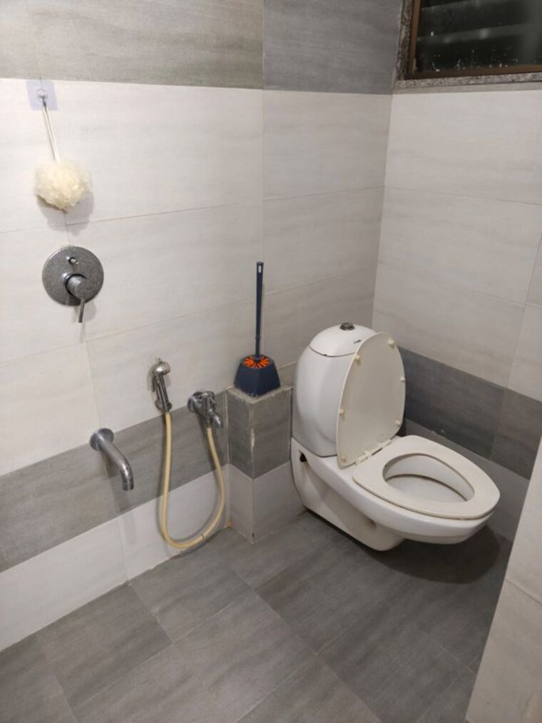 Bathroom, krupal-heritage 2 Bedroom 1250 Sq.Ft. Apartment In Prahlad Nagar Ahmedabad 10537717