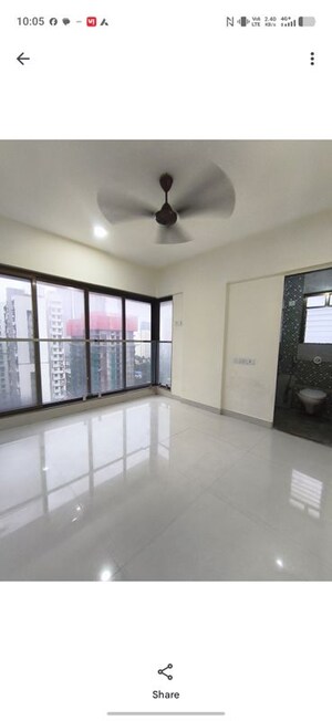 Room in 2 BHK Apartment at Teenmurti Summit, Borivali East – for Rent