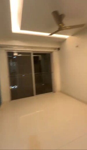 Room in 3 BHK Apartment at Kalpataru Exquisite Sierra, Wakad – for Rent