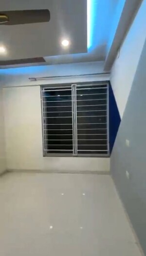 Room in 3 BHK Apartment at Kalpataru Exquisite Sierra, Wakad – for Rent