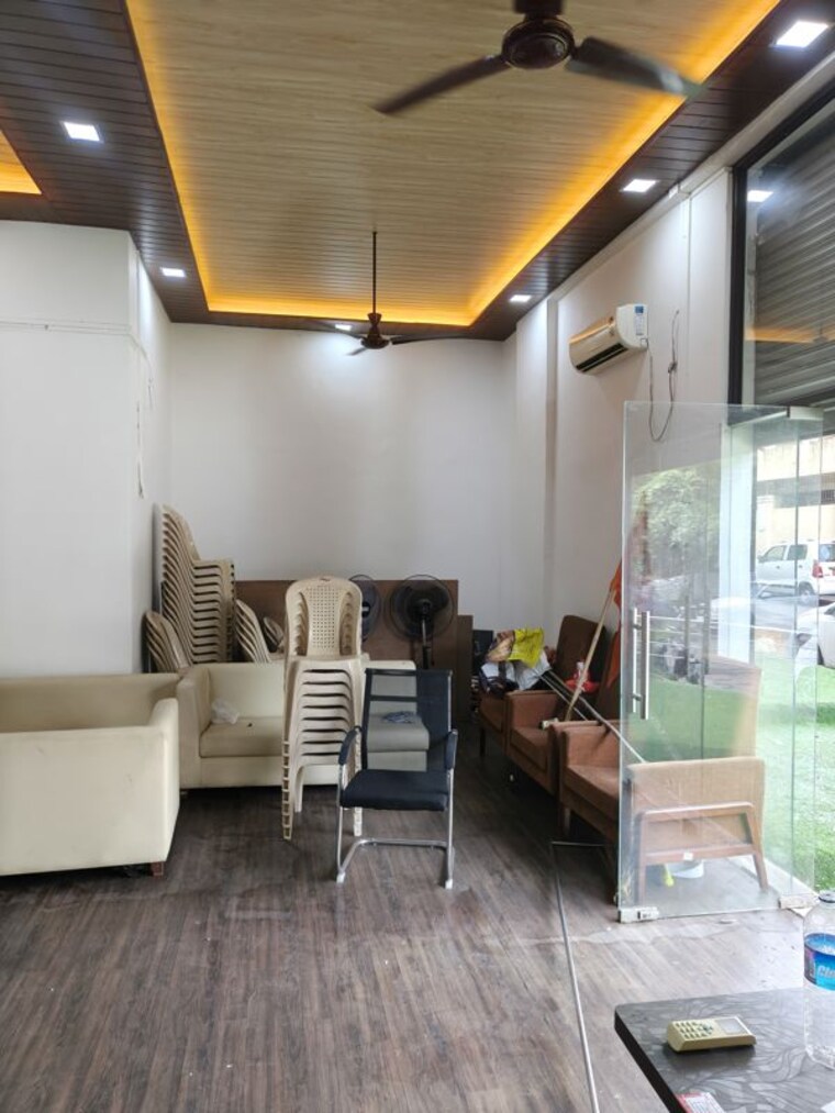 Living Room, moraj-jewel-crest Commercial Shop 1500 Sq.Ft. In Sector 28 Nerul Navi Mumbai 10537735
