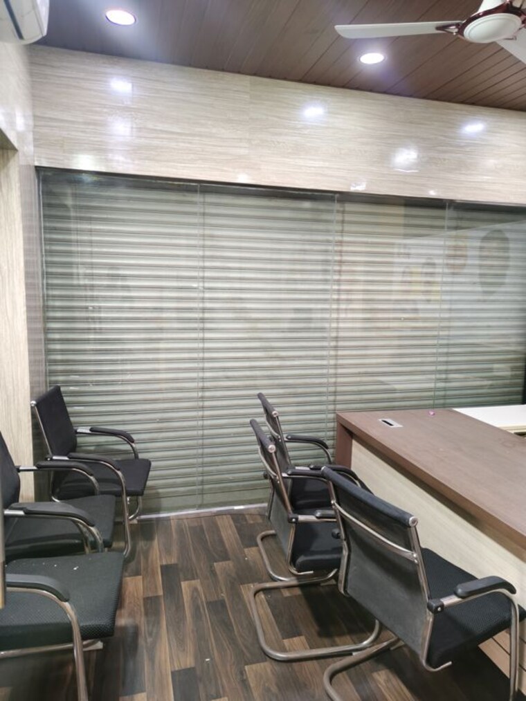 Gym, moraj-jewel-crest Commercial Shop 1500 Sq.Ft. In Sector 28 Nerul Navi Mumbai 10537735