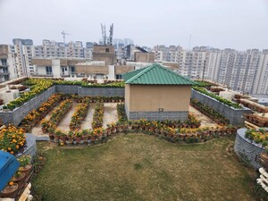 5 BHK Penthouse – Exterior View View at Surya Aastha Greens, Sector 4 Greater Noida - for Sale