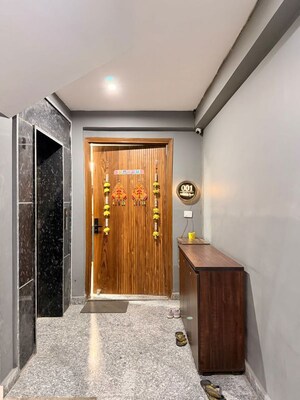 3 BHK Apartment – Entrance View at Mandi - for Sale