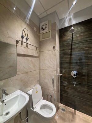 Bathroom in 1 BHK Apartment at Penta Homes, Vip Road – for Rent