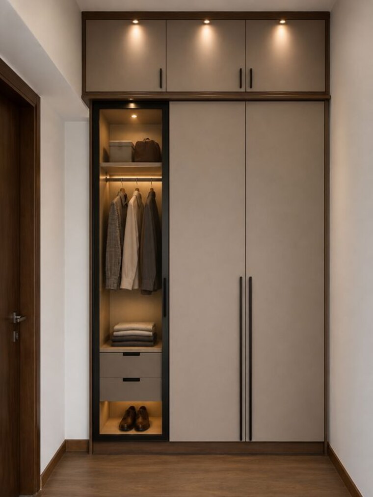 Master Bedroom, dlf-gardencity-enclave 3.5 Bedroom 1615 Sq.Ft. Builder Floor In Sector 93 Gurgaon 10537820