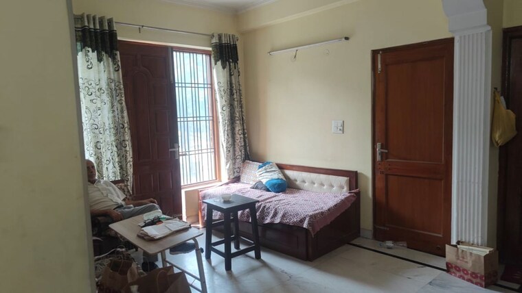 Living Room, palam-vihar-residents-association 2 Bedroom 1200 Sq.Ft. Builder Floor In Palam Vihar Gurgaon 10537839