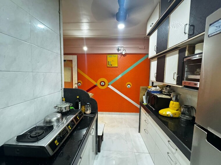 Kitchen, kalumal-estate 1 Bedroom 650 Sq.Ft. Apartment In Juhu Mumbai 10537848