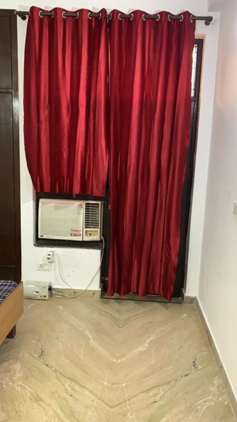 Bedroom, palam-vihar-residents-association 4 Bedroom 2200 Sq.Ft. Builder Floor In Palam Vihar Gurgaon 10537849