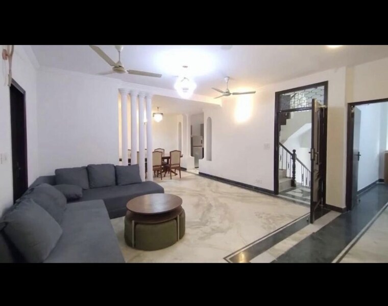 Team Area, dlf-gardencity-enclave 3.5 Bedroom 1615 Sq.Ft. Builder Floor In Sector 93 Gurgaon 10537843