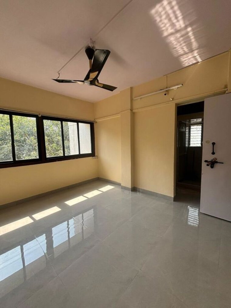 Bedroom, sameer-apartments 1 Bedroom 450 Sq.Ft. Apartment In Andheri West Mumbai 10537853