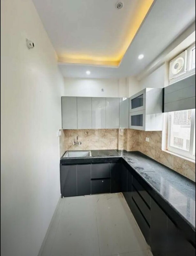 Kitchen, experion-capital 3 Bedroom 1900 Sq.Ft. Apartment In Gomti Nagar Lucknow 10537854