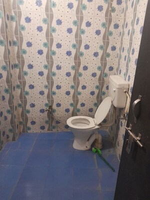 Bathroom in 2 BHK Independent House at Chinhat – for Rent