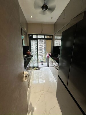 Team Area in 2 BHK Apartment at Lodha Sterling, Kolshet Road – for Sale