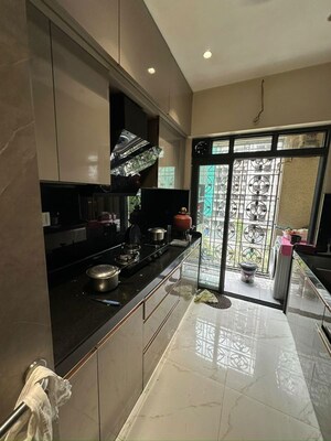 Team Area in 2 BHK Apartment at Lodha Sterling, Kolshet Road – for Sale