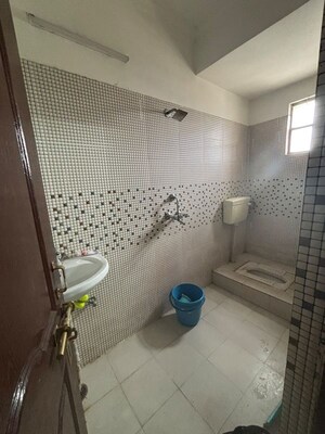 Bathroom in 2 BHK Apartment at Husainganj – for Rent