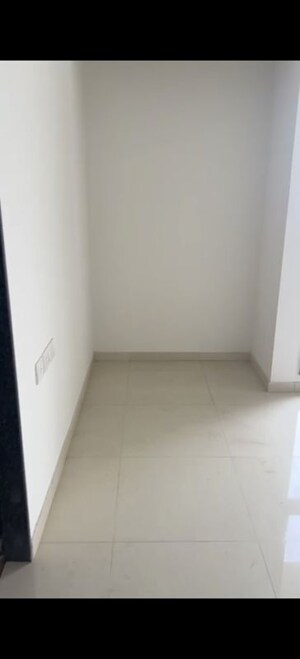 Room in 2 BHK Apartment at Runwal Eirene, Balkum Pada – for Sale