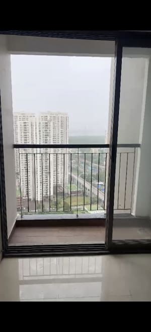 2 BHK Apartment For Sale in Runwal Eirene, Balkum Pada