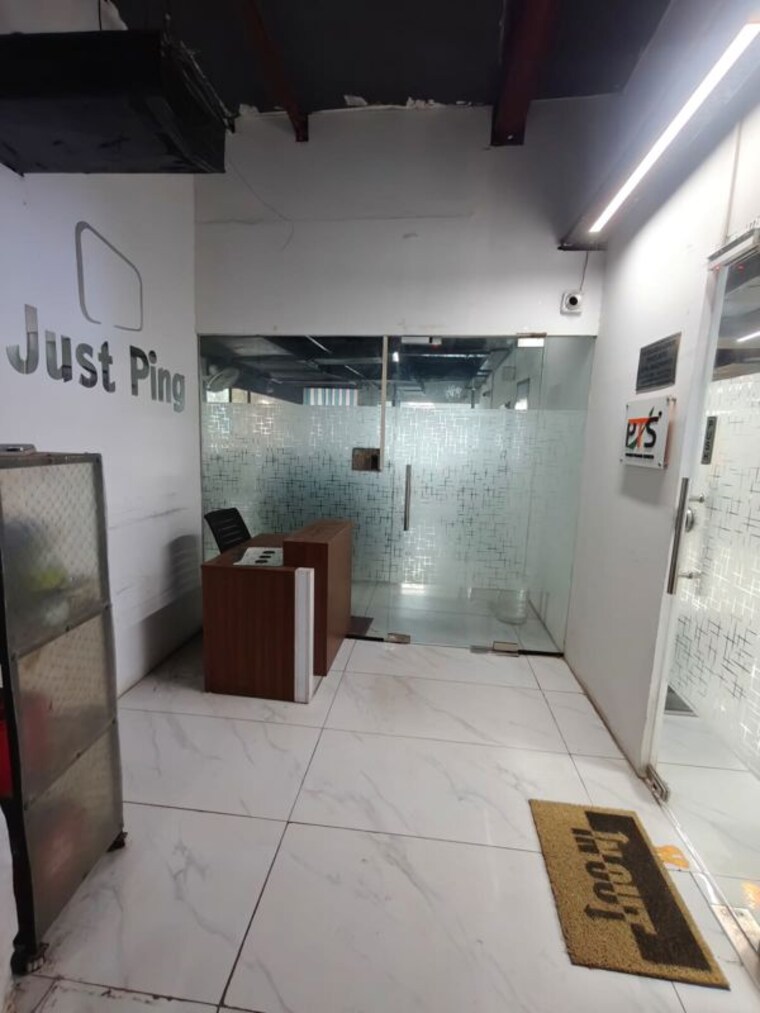 Team Area, sector 3 Commercial Office Space 2000 Sq.Ft. In Sector 3 Noida 10537872