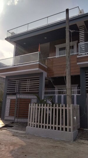3 BHK Villa For Rent in Gomti Nagar