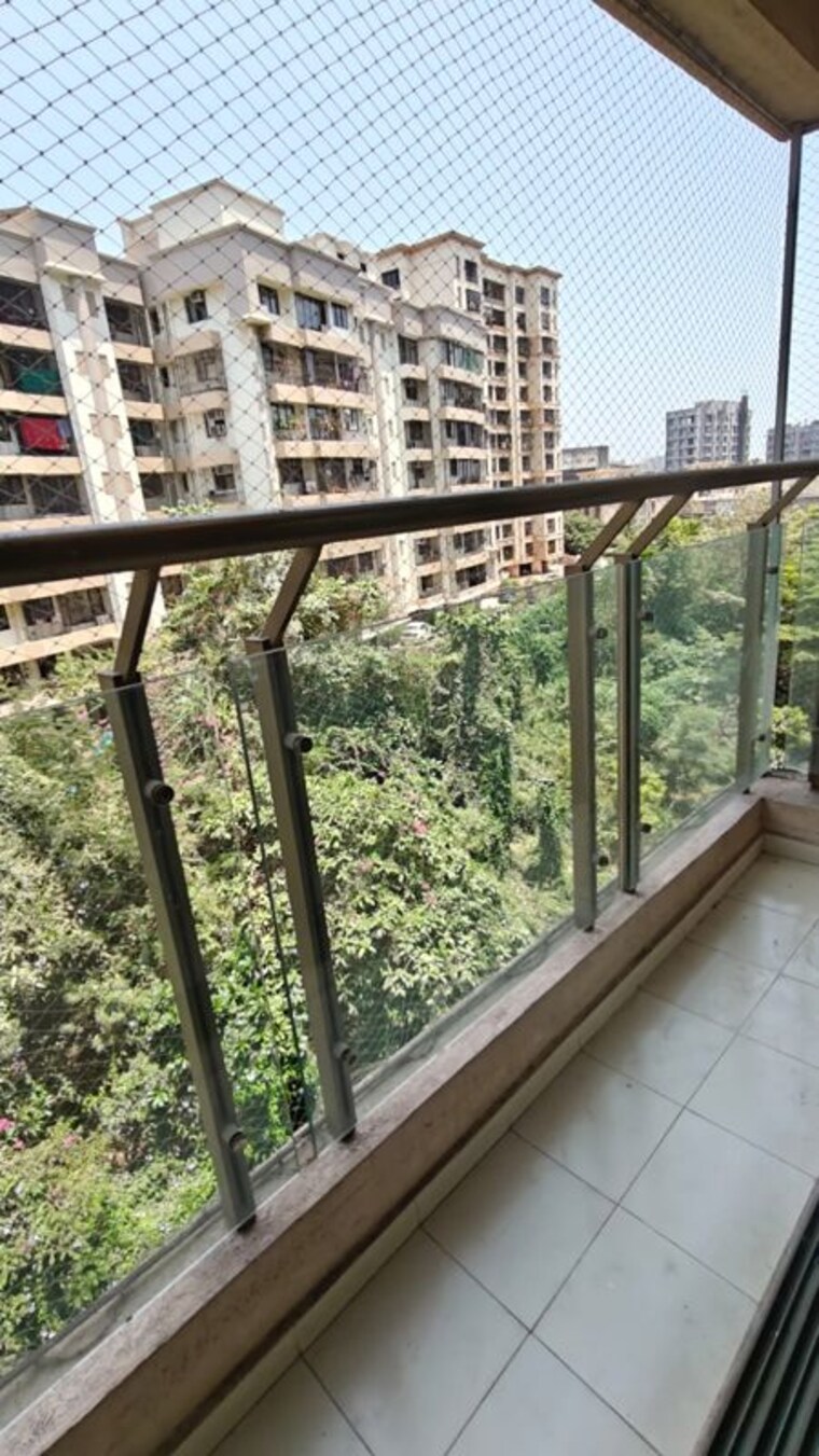 Balcony, k-raheja-vistas 2 Bedroom 980 Sq.Ft. Apartment In Powai Mumbai 10537789