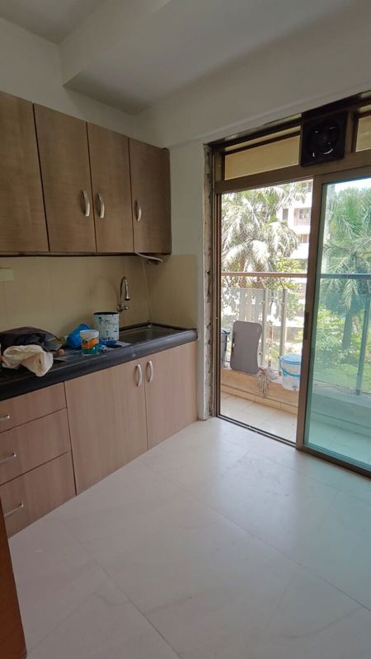 Kitchen, k-raheja-vistas 2 Bedroom 980 Sq.Ft. Apartment In Powai Mumbai 10537789