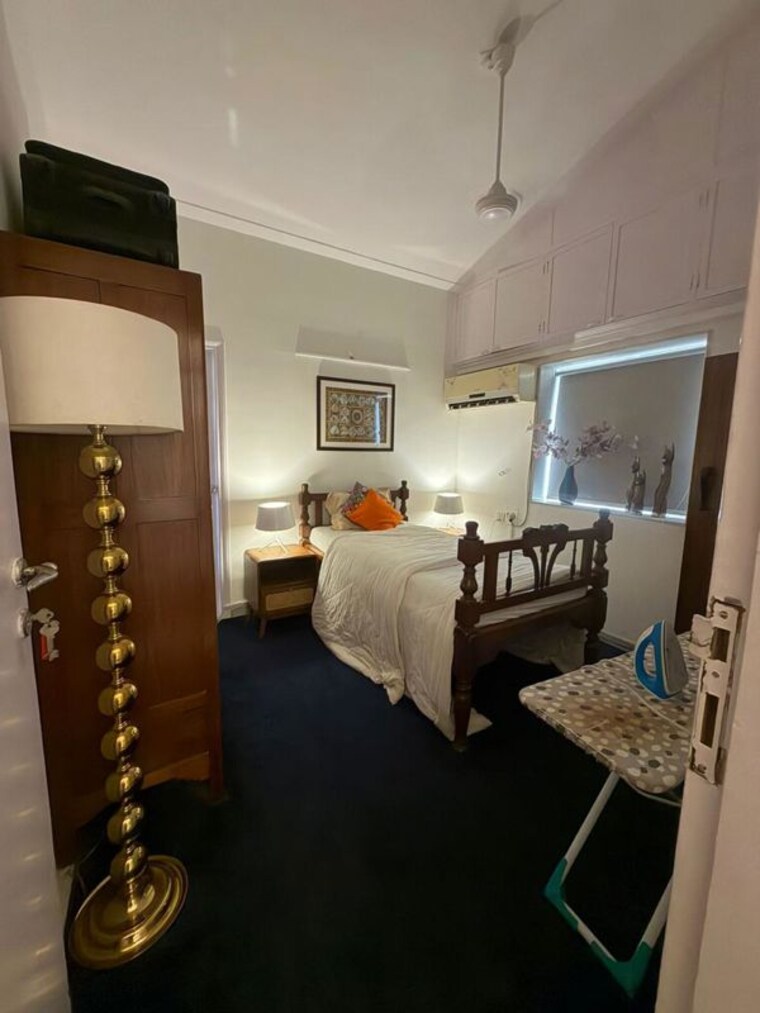 Master Bedroom, shishira-apartment 4 Bedroom 2100 Sq.Ft. Penthouse In Andheri West Mumbai 10537916
