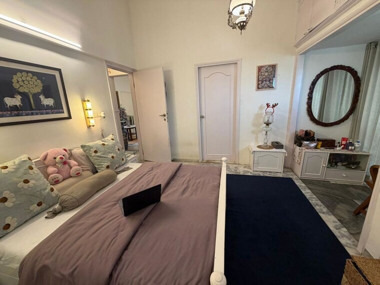 Master Bedroom, shishira-apartment 4 Bedroom 2100 Sq.Ft. Penthouse In Andheri West Mumbai 10537916