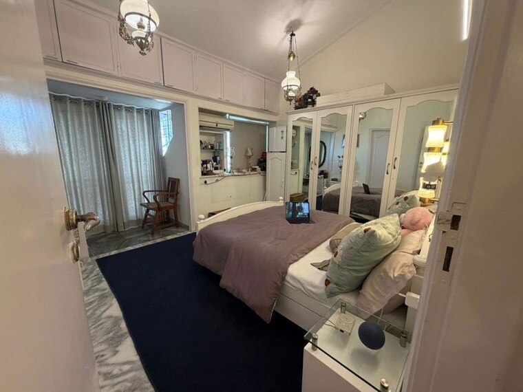 Master Bedroom, shishira-apartment 4 Bedroom 2100 Sq.Ft. Penthouse In Andheri West Mumbai 10537916