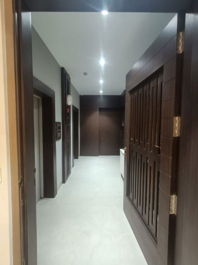 undefined, oberoi-sky-gardens 4 Bedroom 2358 Sq.Ft. Apartment In Andheri West Mumbai 10537923
