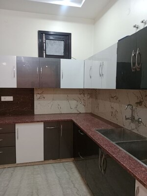 Kitchen in 2.5 BHK Builder Floor at Sector 18 – for Rent
