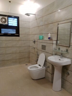 Bathroom in 2.5 BHK Builder Floor at Sector 18 – for Rent