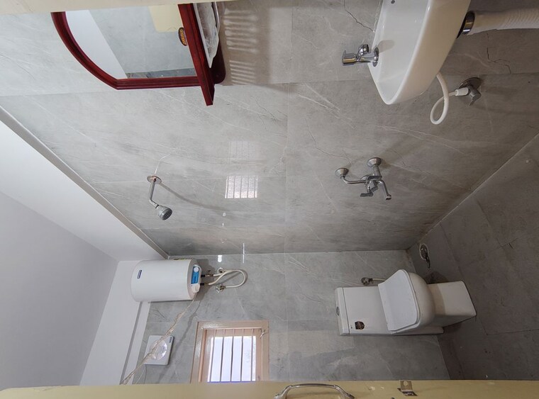 Bathroom, hsr layout 2 Bedroom 1000 Sq.Ft. Independent House In Hsr Layout Bangalore 10537225