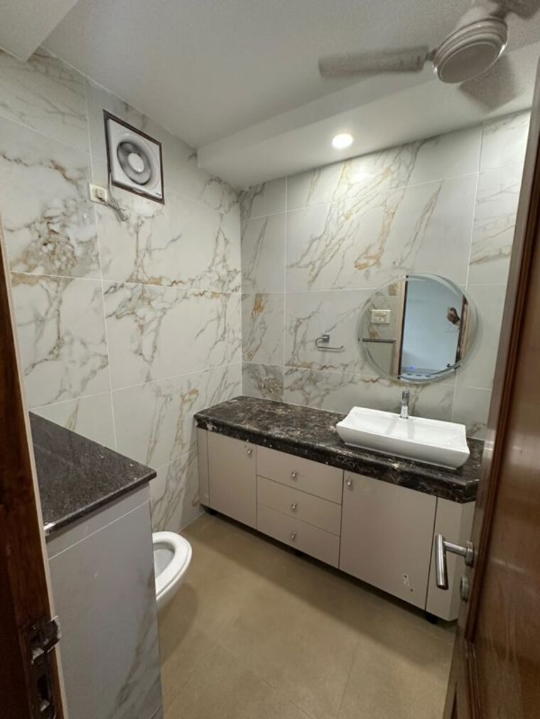 Kitchen, unitech-vista-villas 3.5 Bedroom 3200 Sq.Ft. Builder Floor In Sector 45 Gurgaon 10537952