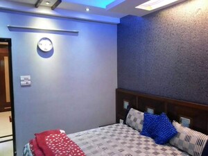 Bedroom in 4 BHK Apartment at Sector 20 – for Rent