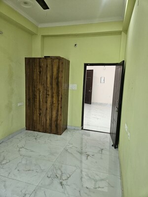 Room in 2 BHK Builder Floor at Preeti Nagar – for Rent