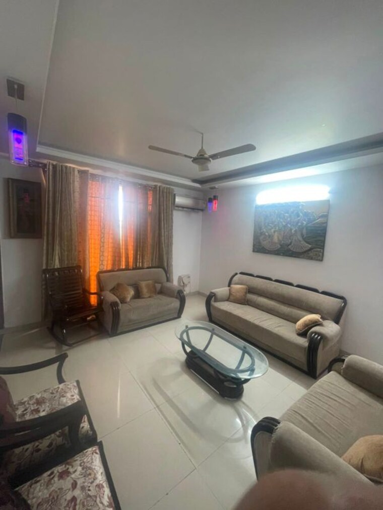 Living Room, sector 20 3 Bedroom 2000 Sq.Ft. Apartment In Sector 20 Panchkula 10537966