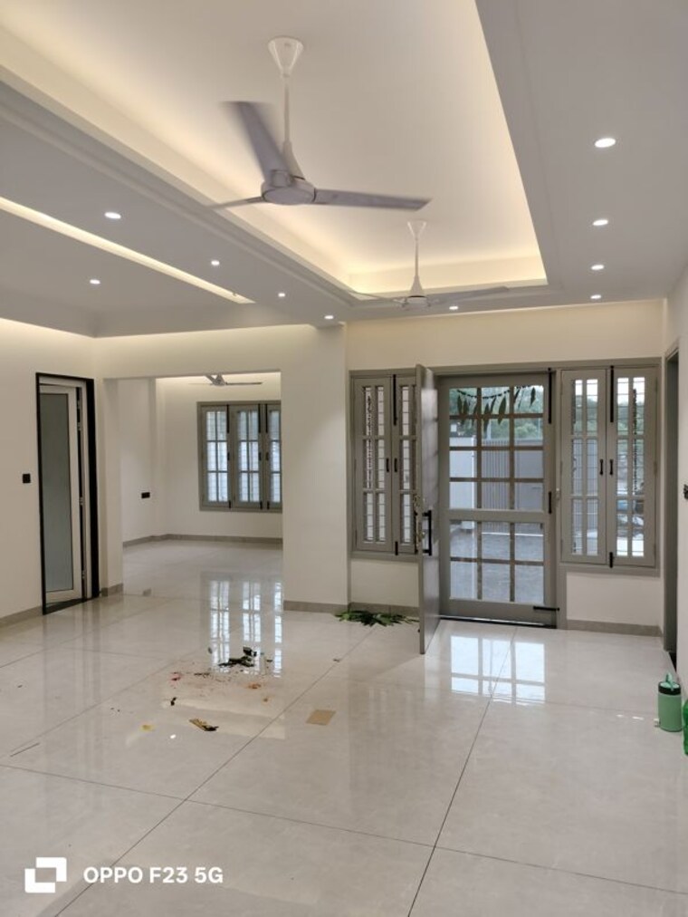 Room, gomti nagar 6+ Bedroom 2200 Sq.Ft. Villa In Gomti Nagar Lucknow 10537973
