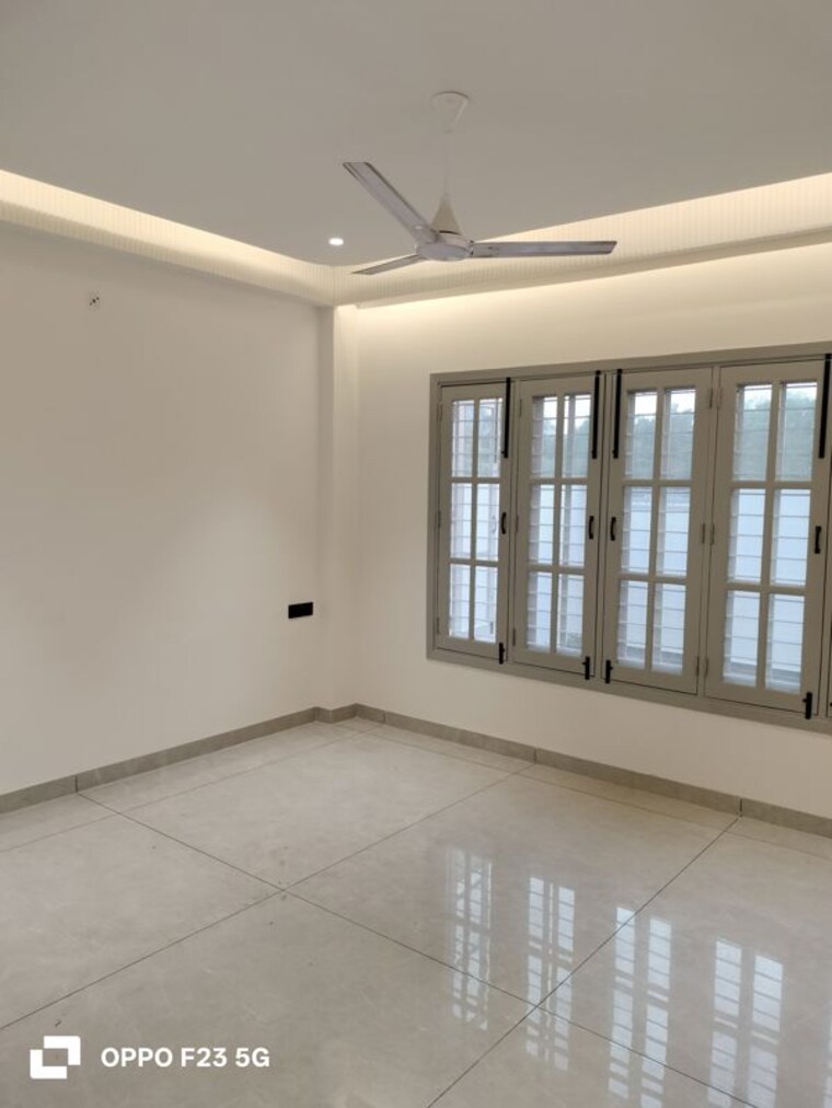 Room, gomti nagar 6+ Bedroom 2200 Sq.Ft. Villa In Gomti Nagar Lucknow 10537973