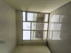 Room in 2 BHK Apartment at Pyramid Midtown, Sector 59 – for Rent
