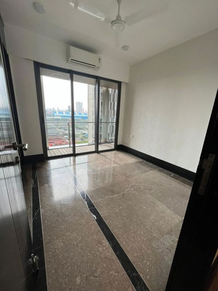 Room, lodha-new-cuffe-parade 3 Bedroom 1086 Sq.Ft. Apartment In Wadala Mumbai 10538024